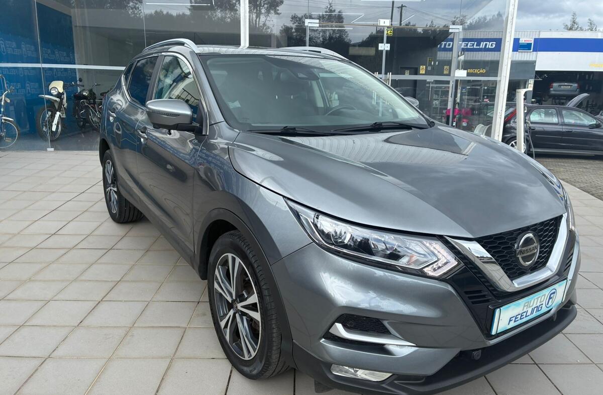 NISSAN Qashqai 1.5 dCi N-Connecta DCT