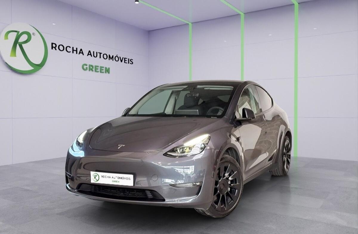 TESLA Model Y Tração Traseira