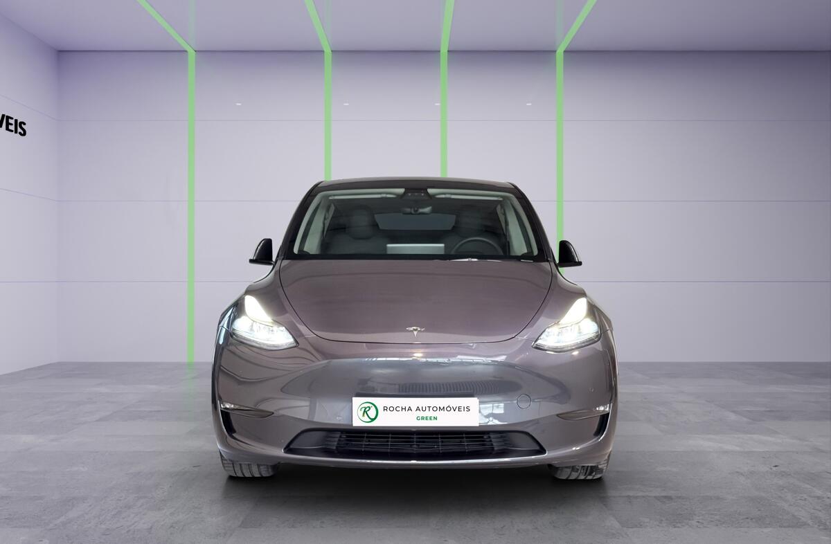 TESLA Model Y Tração Traseira