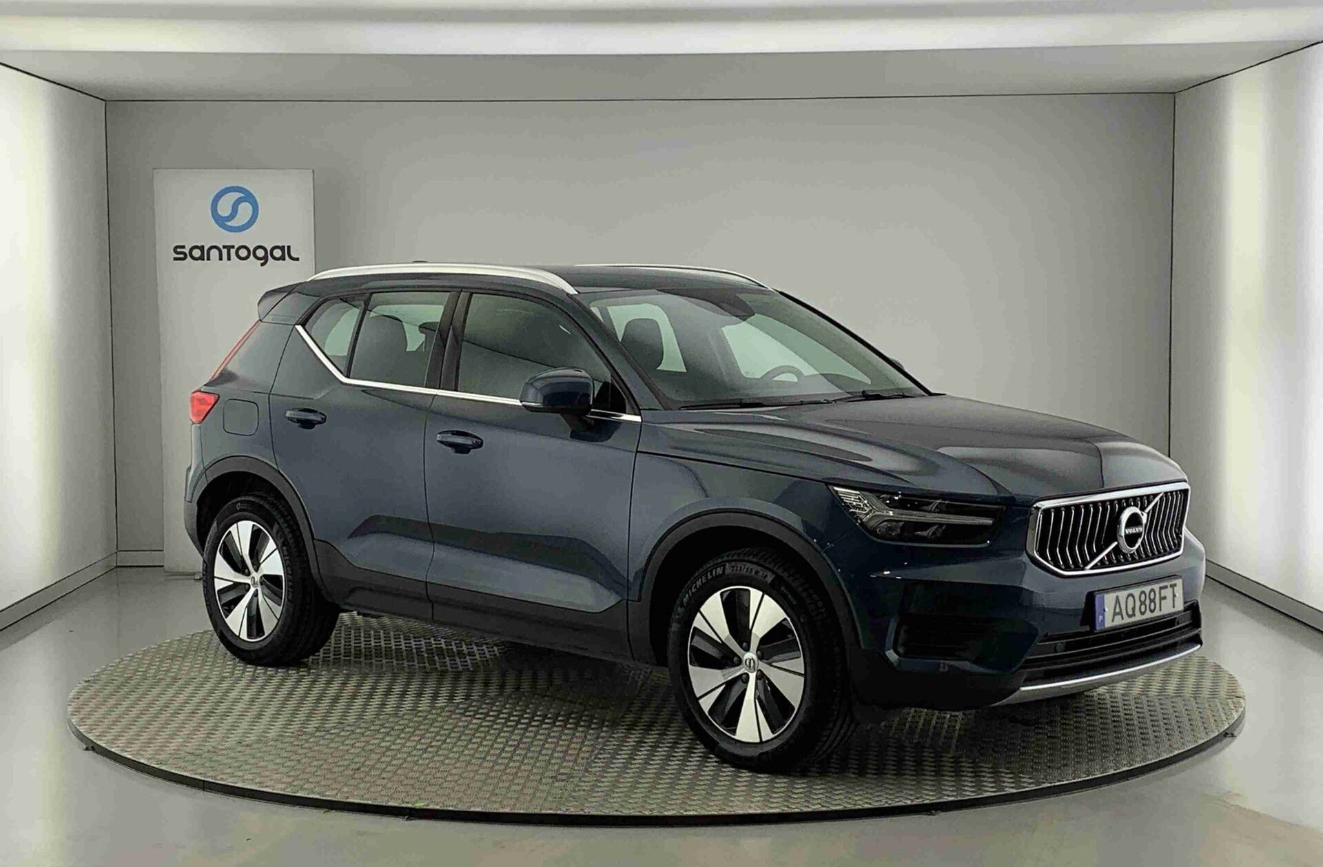 VOLVO XC40 1.5 T4 PHEV Core