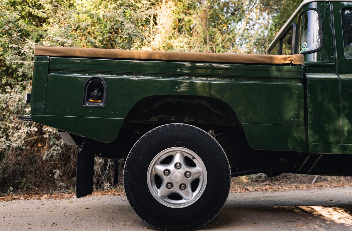 LAND ROVER Defender 110 2.5 TDi