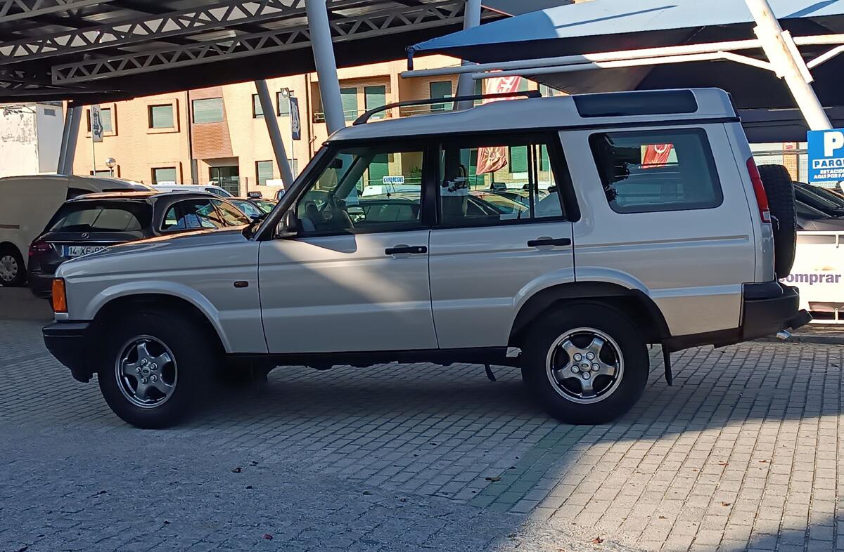 LAND ROVER Discovery 2.5 Td5