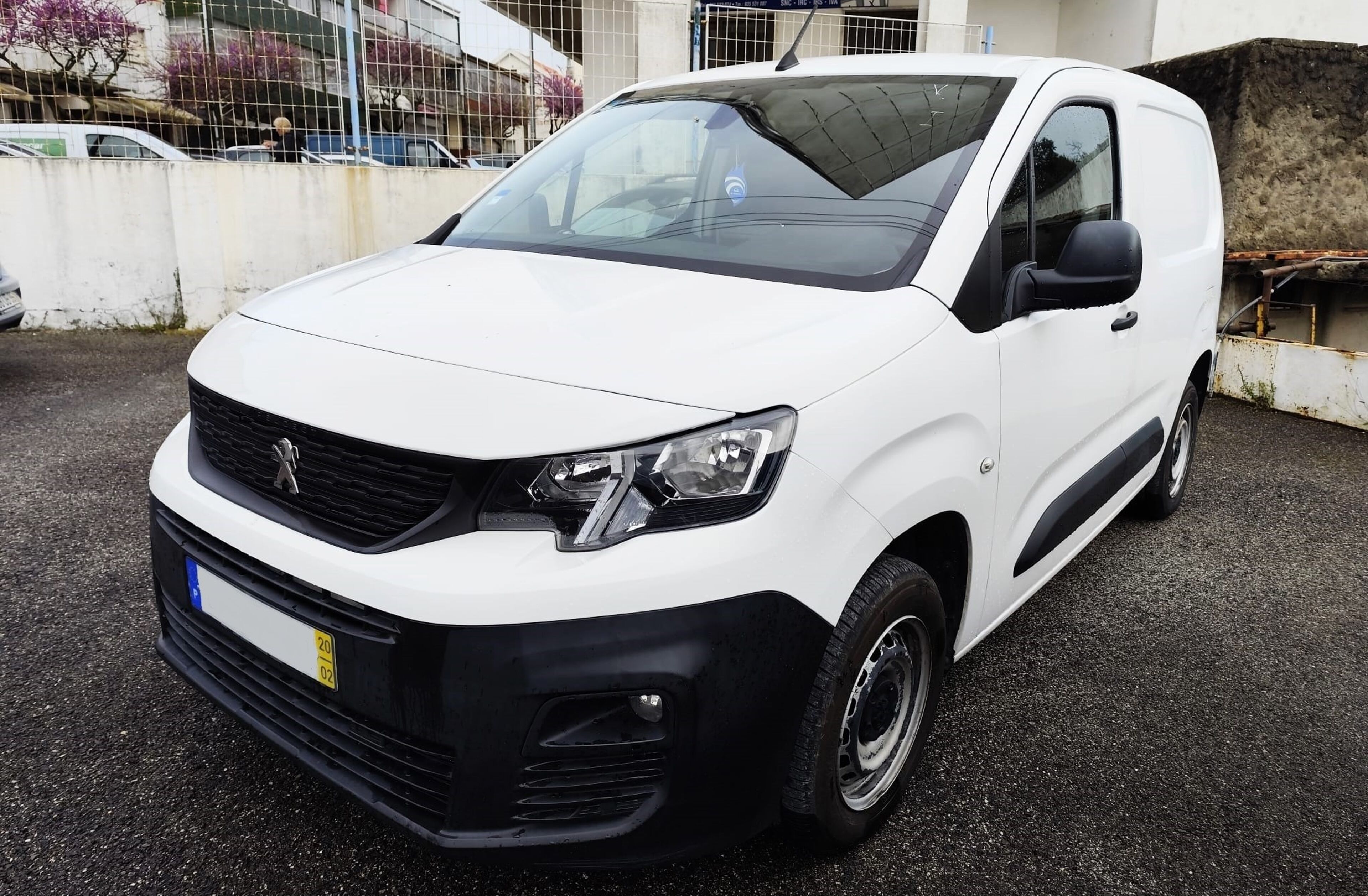 PEUGEOT Partner 1.5 BlueHDi Premium Standard