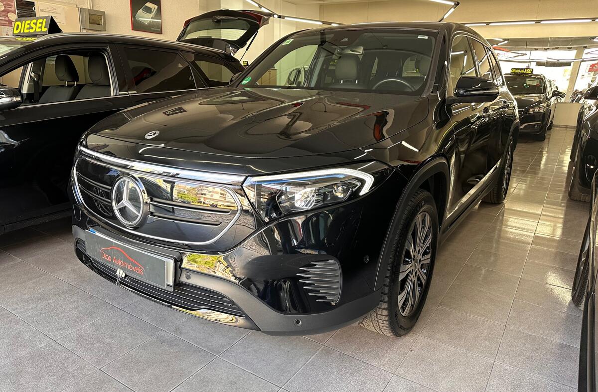 MERCEDES EQB 250 Progressive