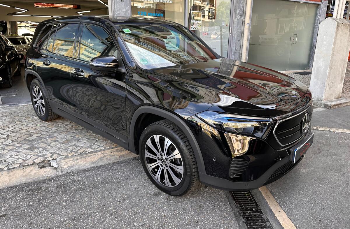 MERCEDES EQB 250 Progressive