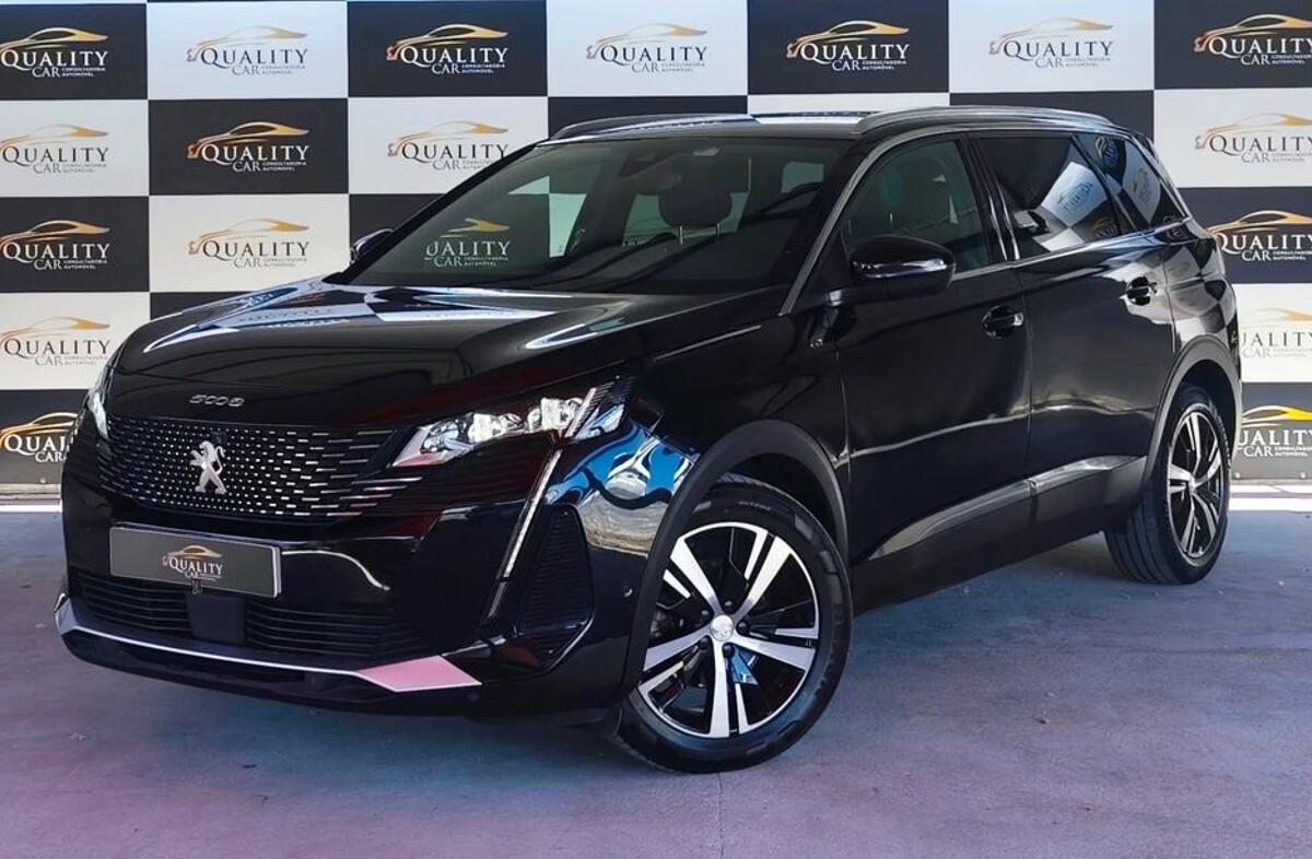 PEUGEOT 5008 1.5 BlueHDi GT EAT8