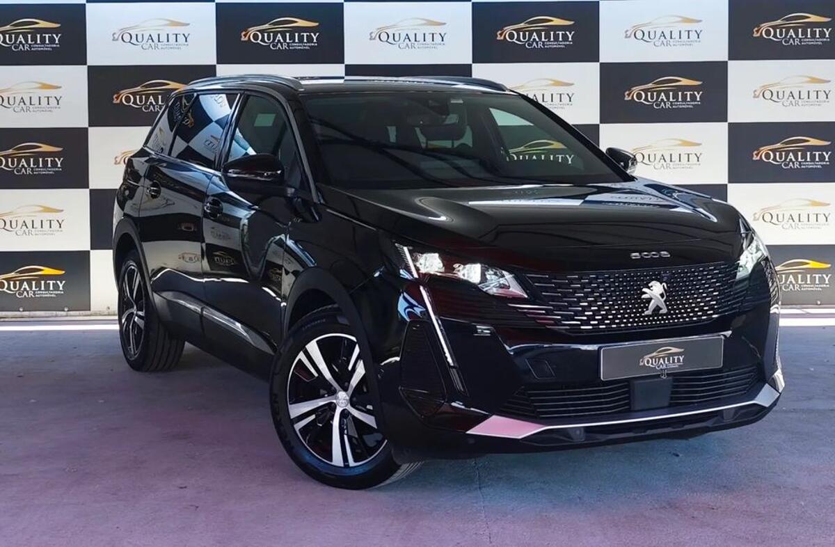 PEUGEOT 5008 1.5 BlueHDi GT EAT8