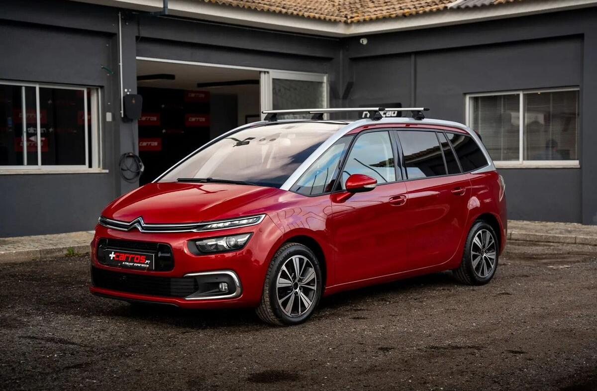 CITROEN C4 G. Space.1.5 BlueHDi Shine EAT8