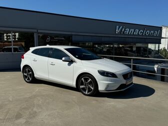 VOLVO V40 1.5 T3 Sport Edition R Geartronic