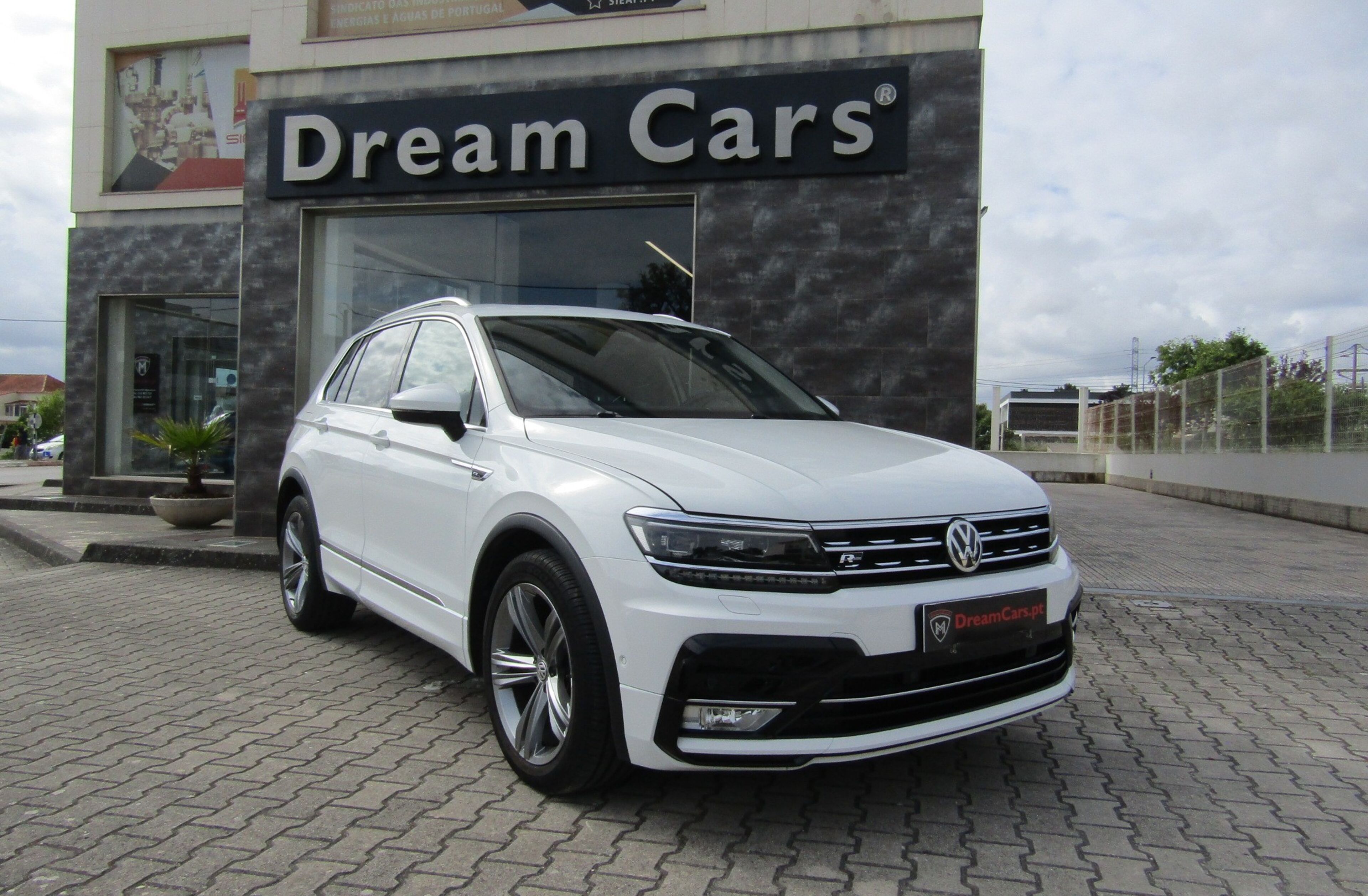 VOLKSWAGEN Tiguan 1.6 TDI Confortline