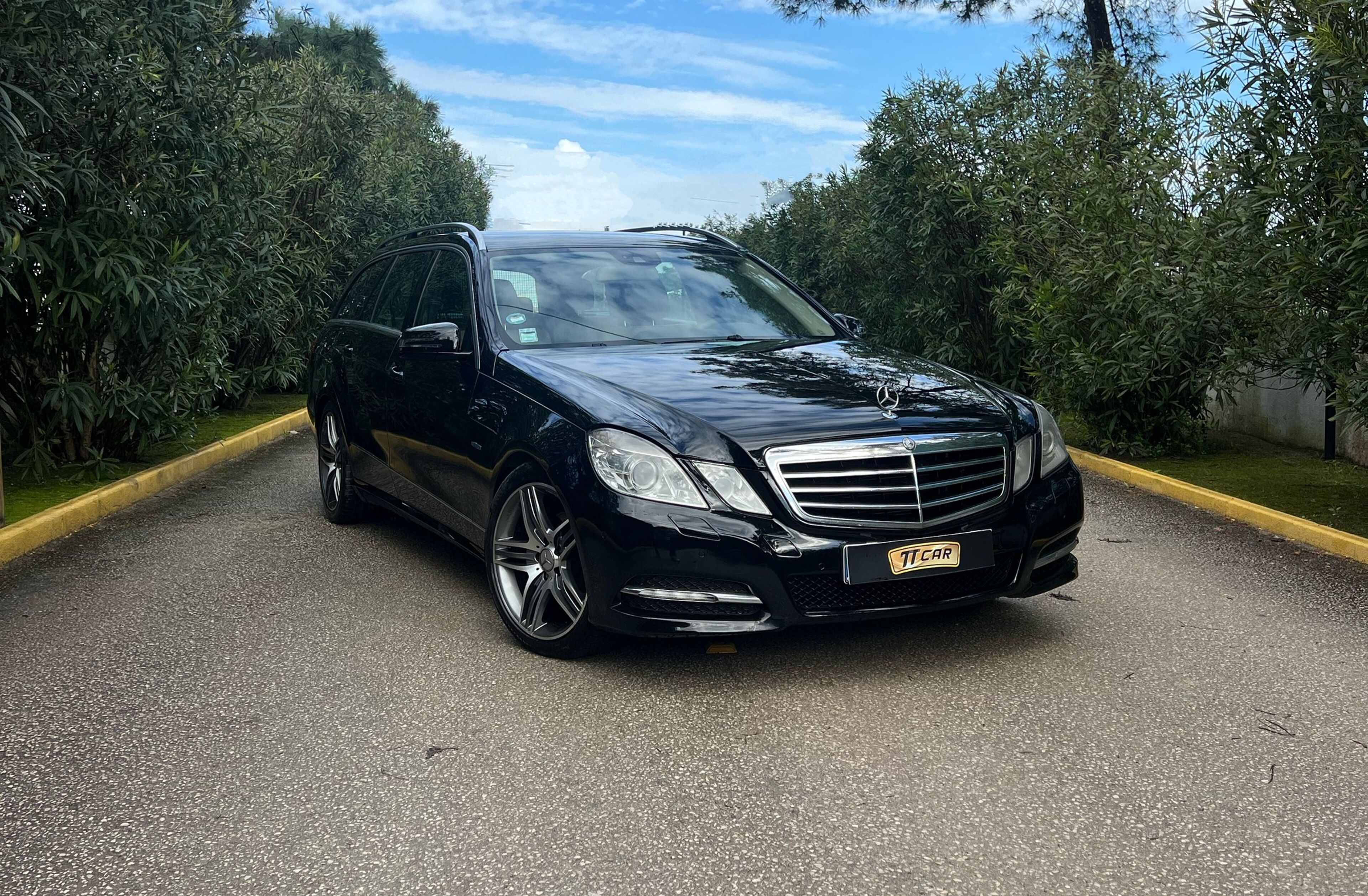 MERCEDES Classe E E 220 CDi Avantgarde BE Auto.
