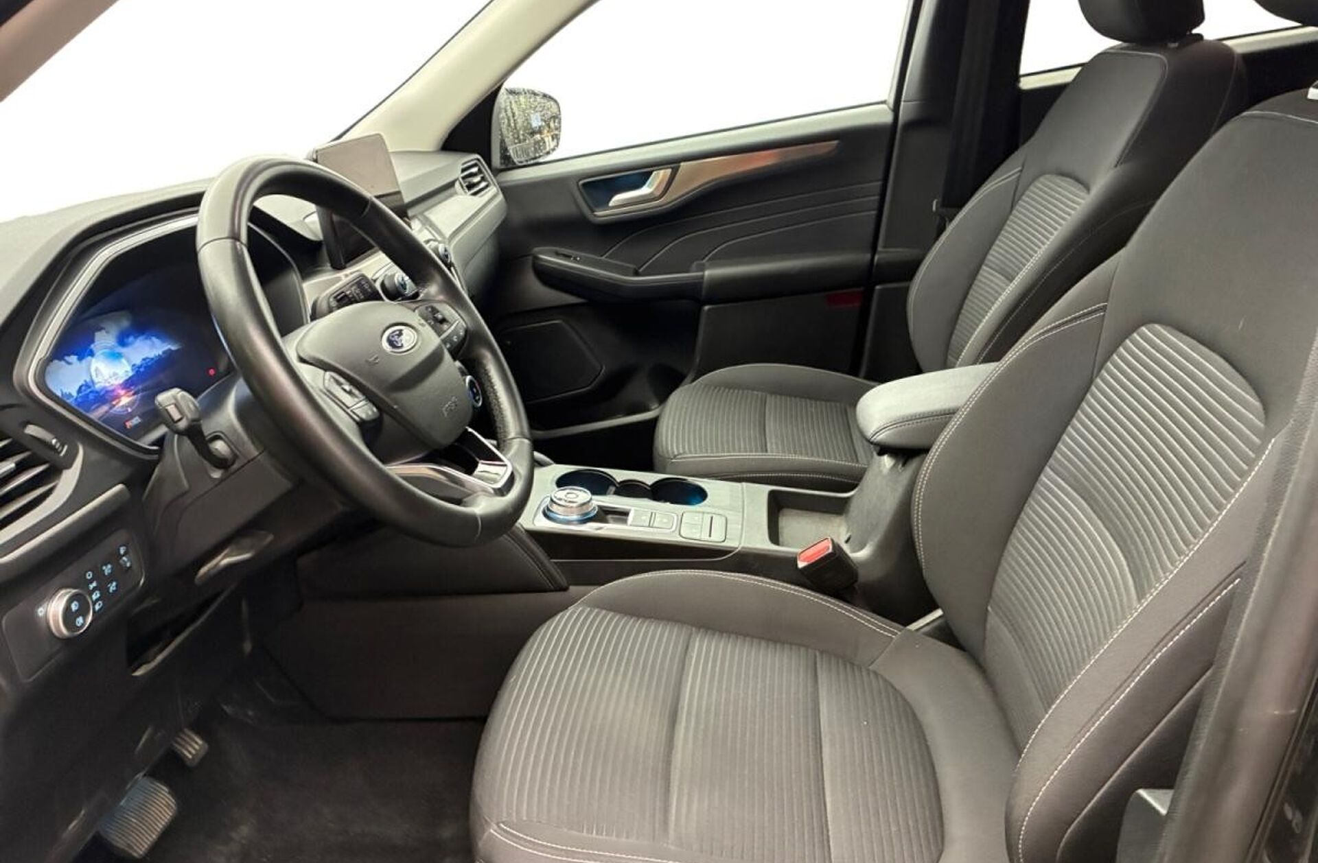 FORD Kuga 2.5 FHEV Vignale
