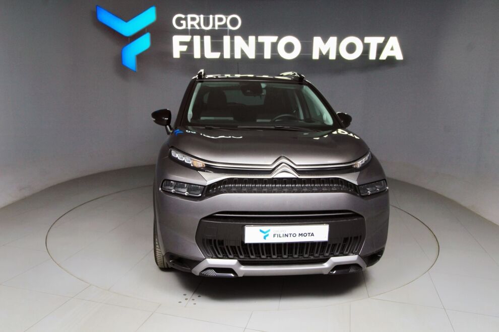 Citroen C3 1.2 PureTech Plus com 12 878 km por 18 790 € FILINTO MOTA GUIMARÃES | Braga