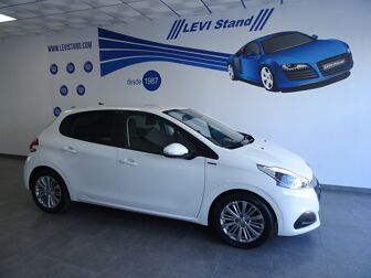 PEUGEOT 208 1.5 BlueHDi Signature