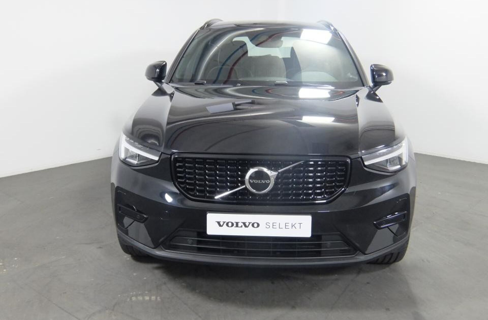 VOLVO XC40 1.5 T2 Plus Dark Auto