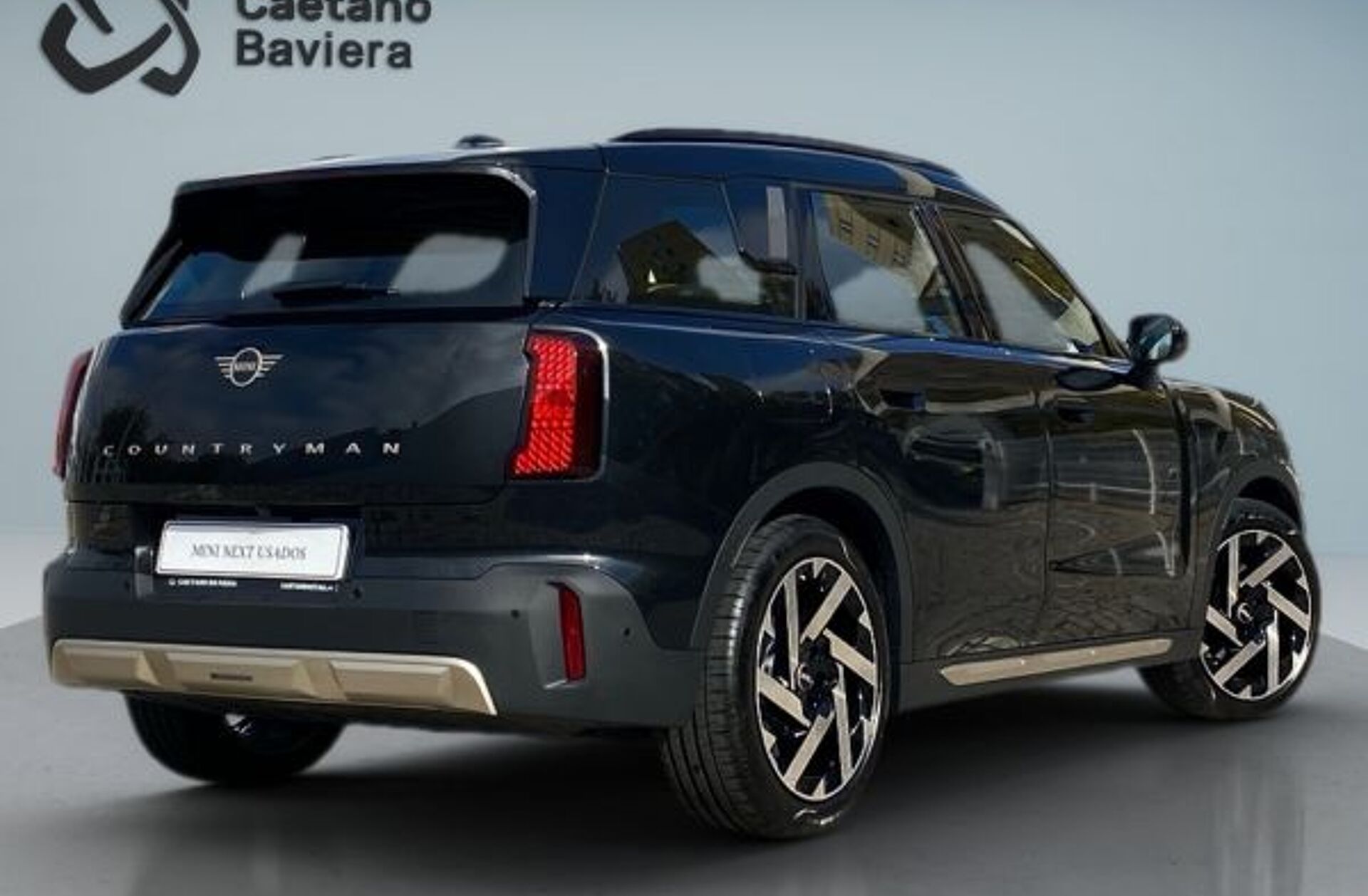 MINI Mini Countryman E Favoured M