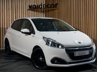 PEUGEOT 208 1.5 BlueHDi Signature