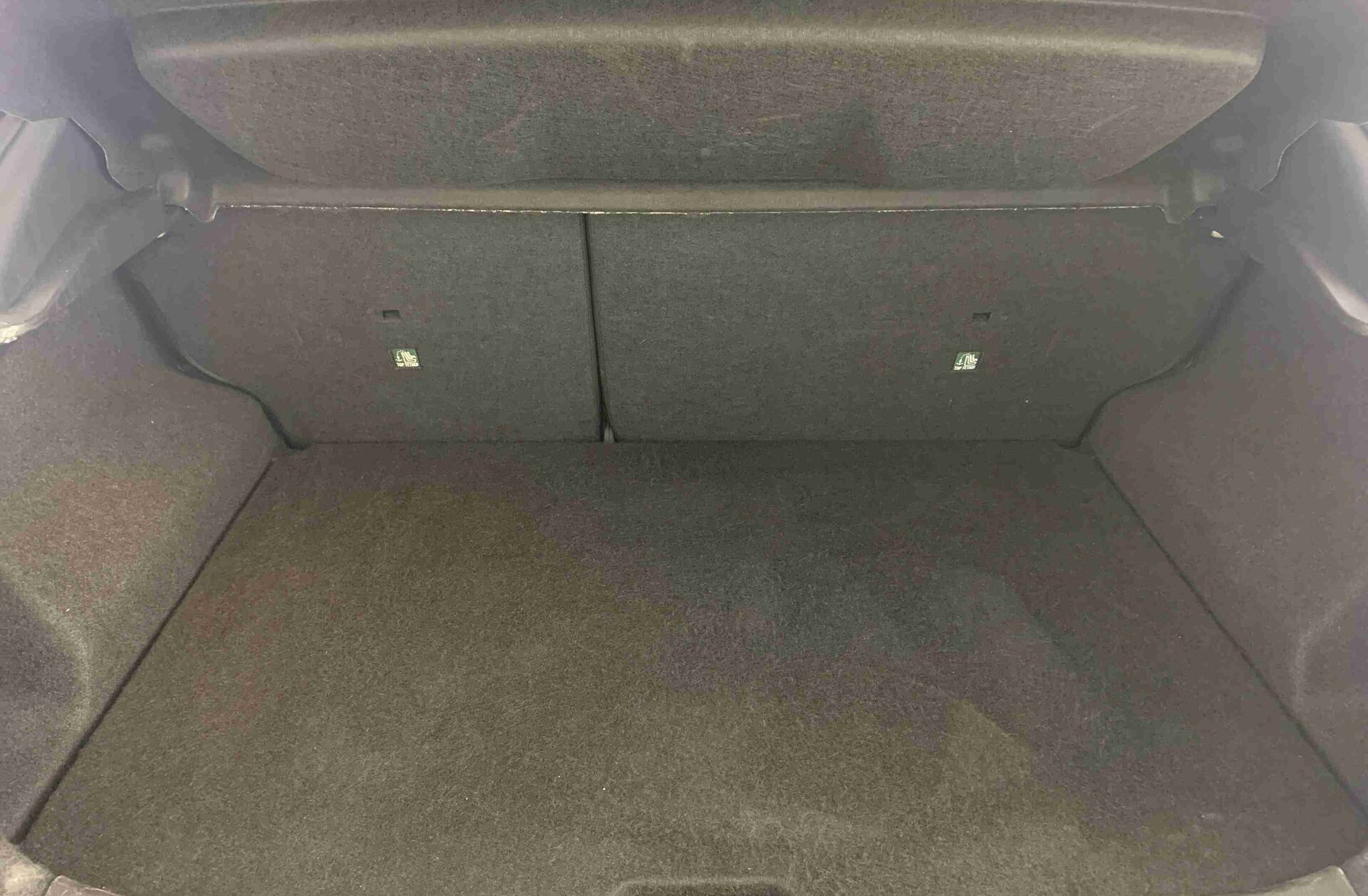 NISSAN Juke 1.0 DIG-T N-Connecta Two Tone