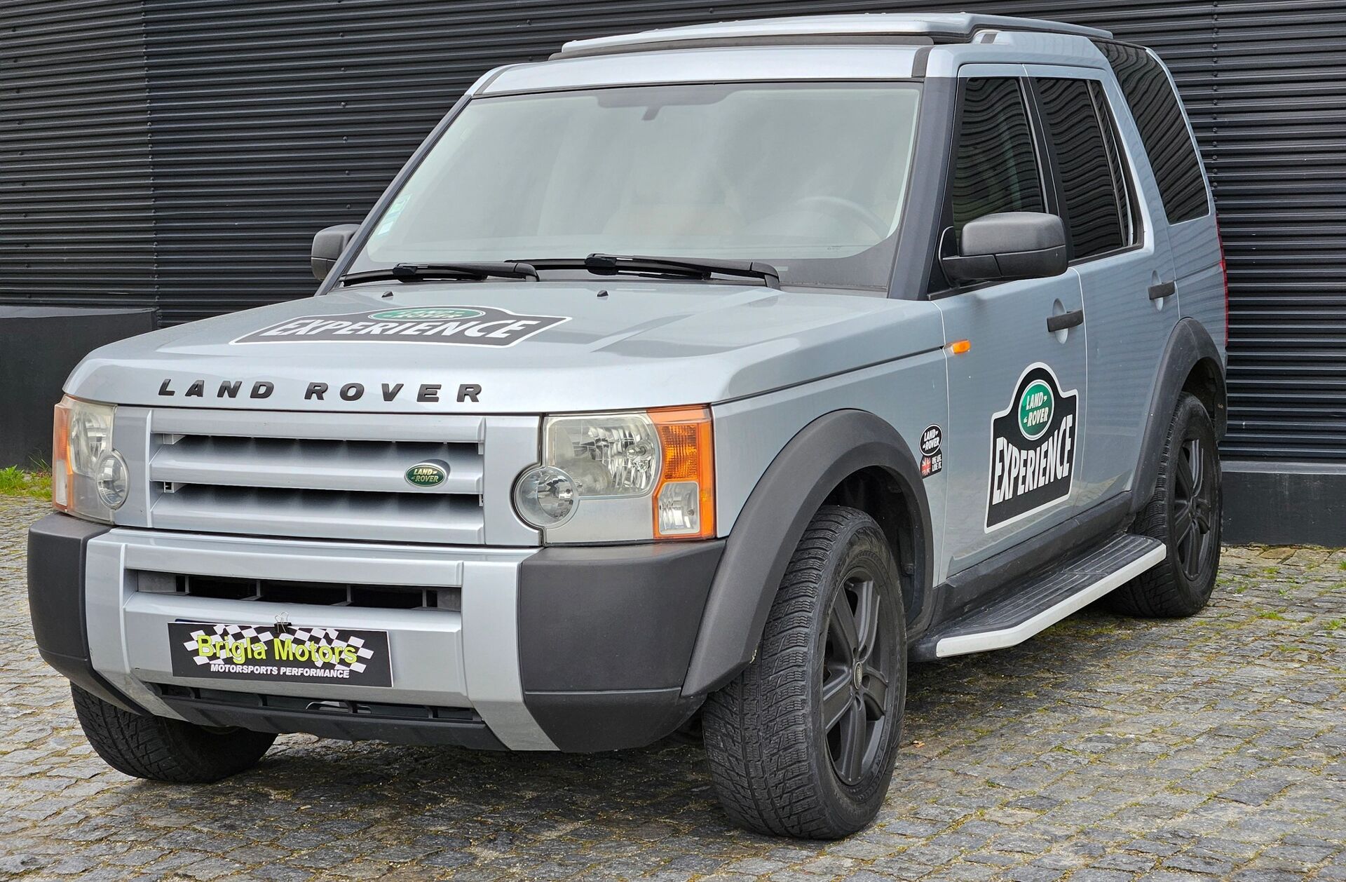 LAND ROVER Discovery 3 2.7 TD V6 HSE Auto.