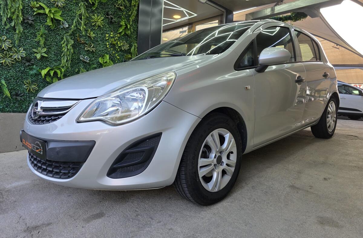 OPEL Corsa D Corsa 1.2 Go!