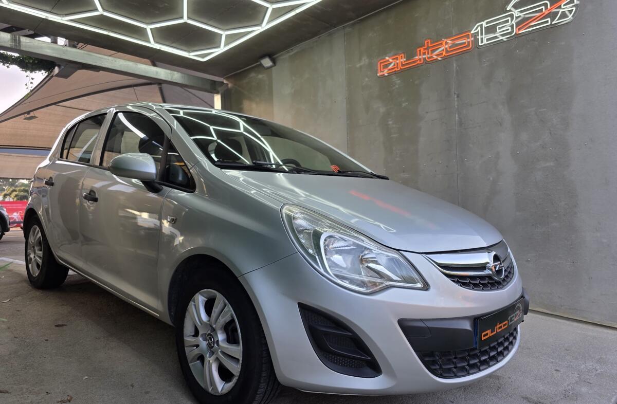 OPEL Corsa D Corsa 1.2 Go!