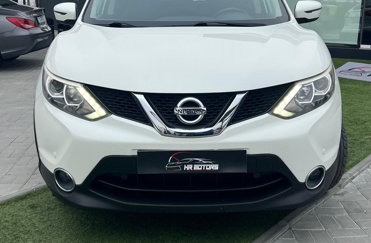 NISSAN Qashqai 1.2 DIG-T N-Connecta