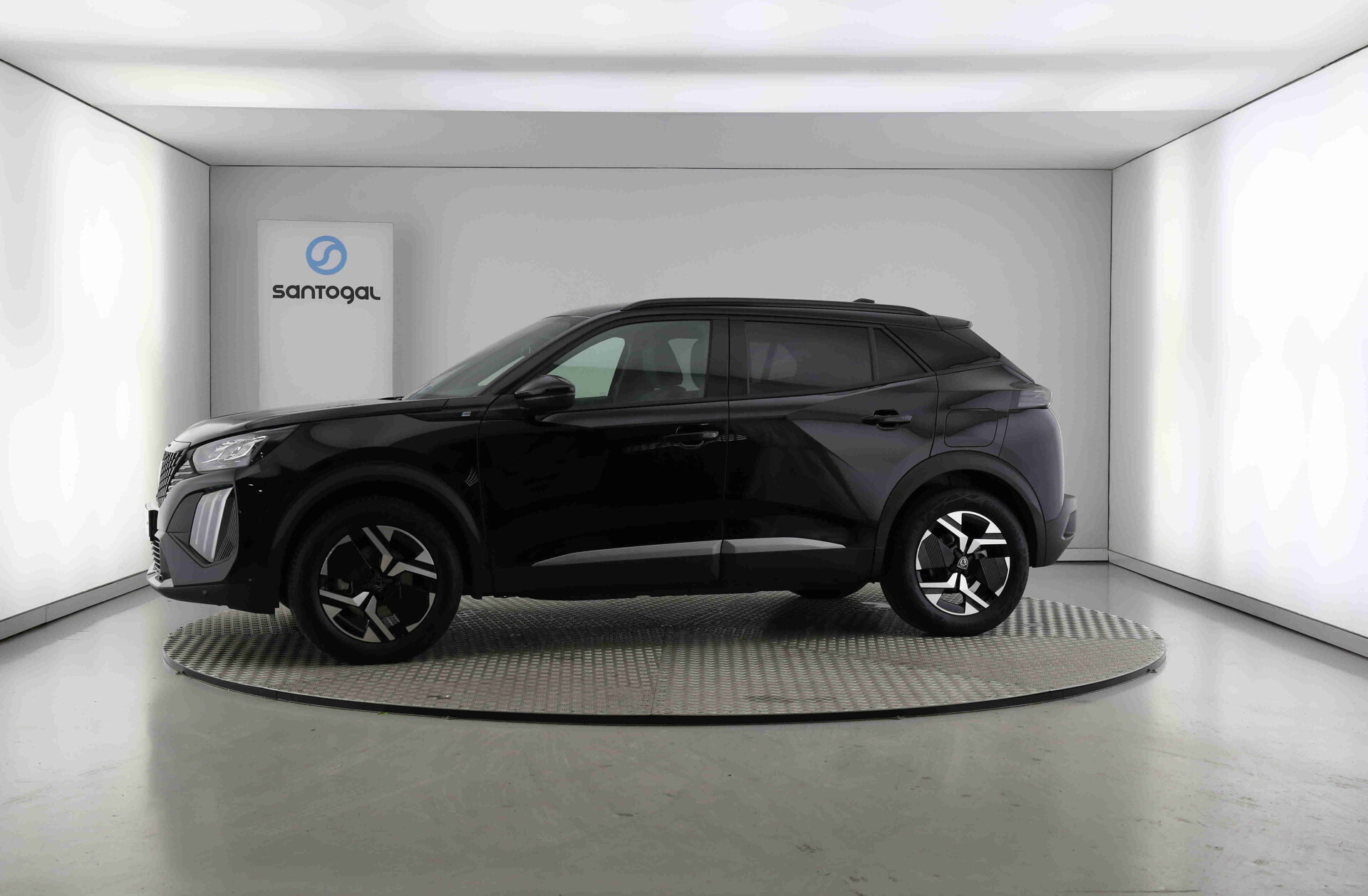 PEUGEOT 2008 e- 50 kWh Allure
