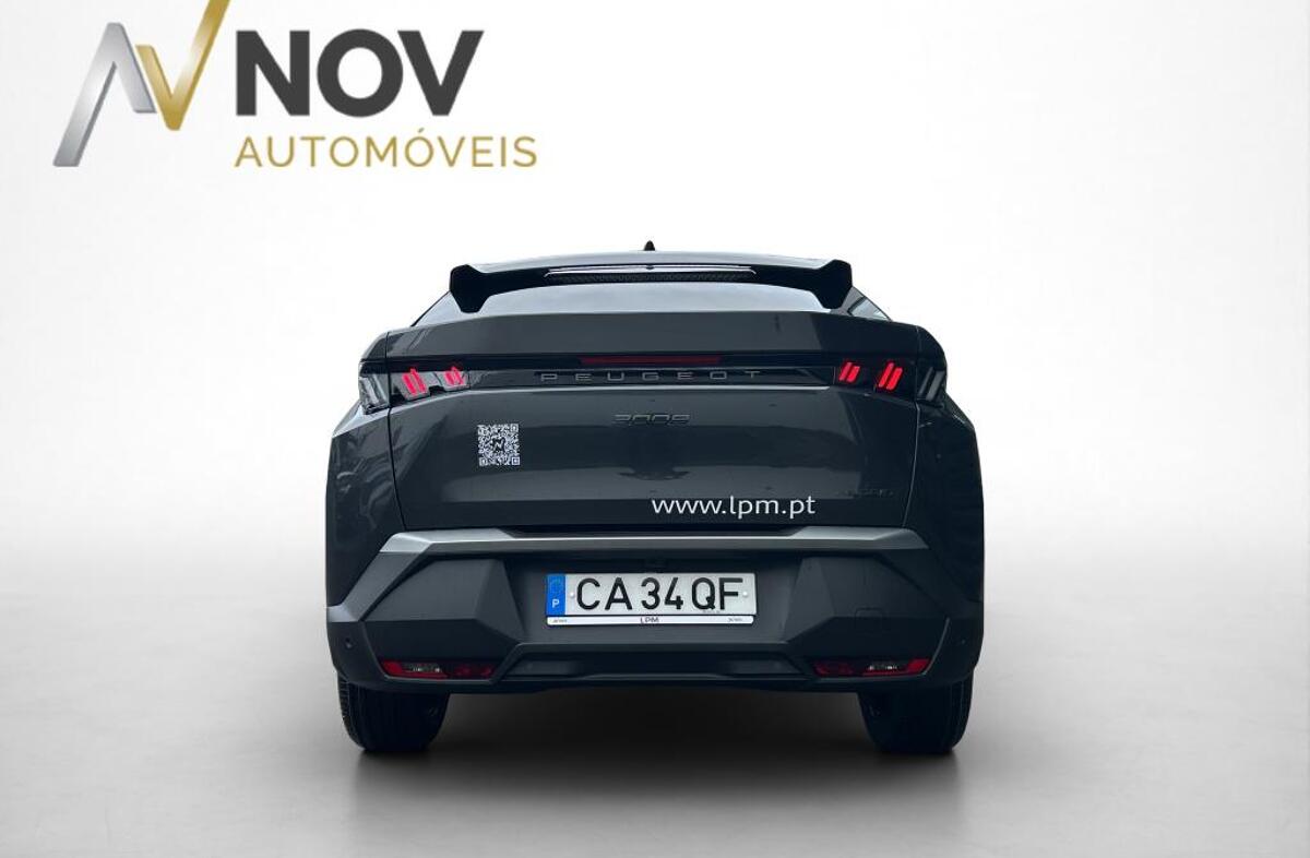 PEUGEOT 3008 1.2 Hybrid Allure e-DCS6