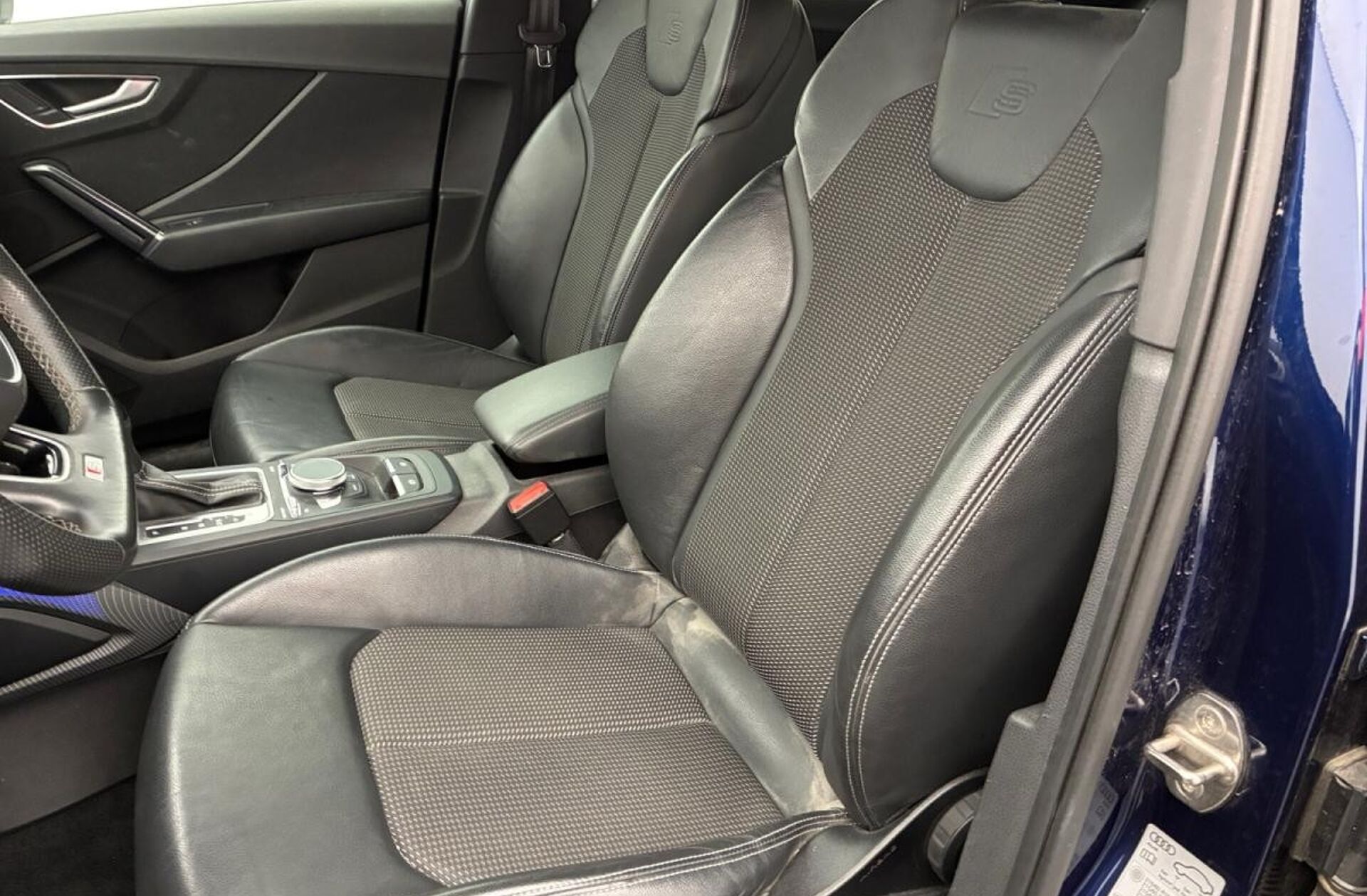 AUDI Q2 35 TDI S line S tronic