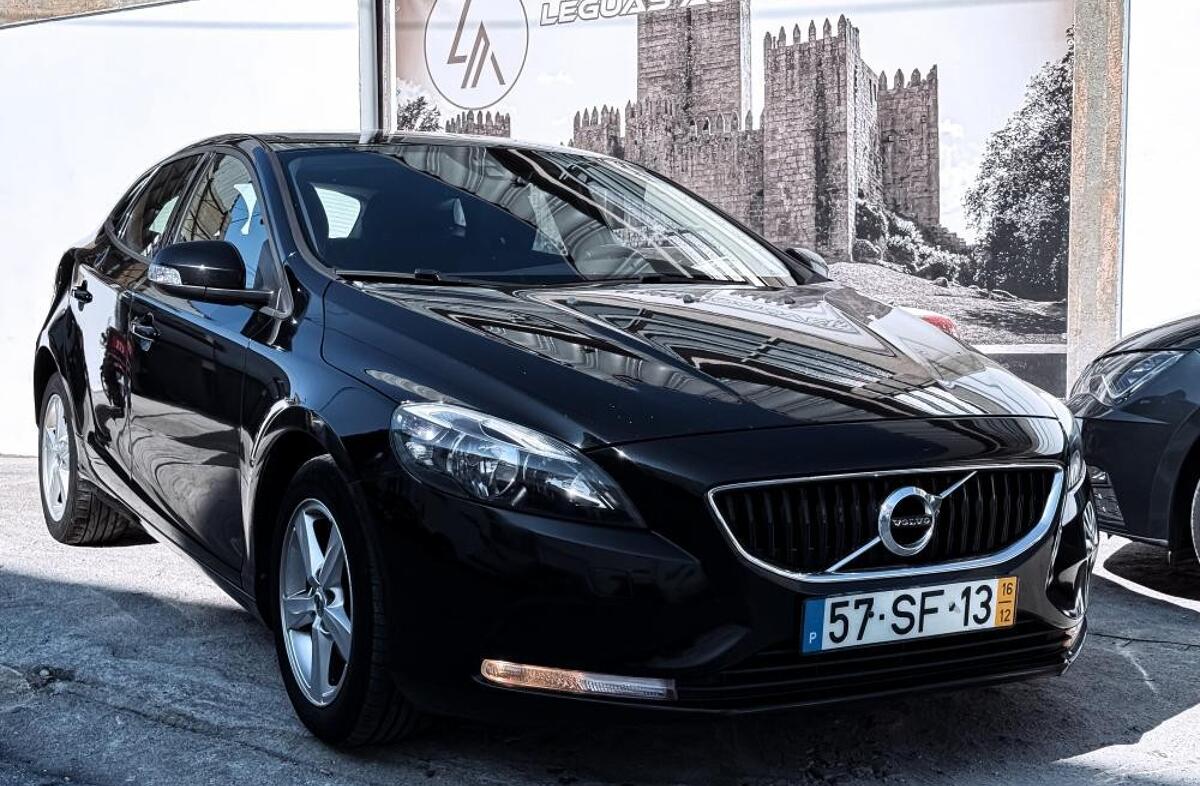 VOLVO V40 2.0 D2 Kinetic