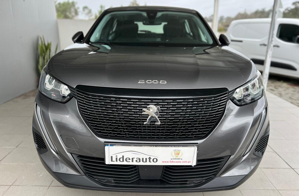 PEUGEOT 2008 1.5 BlueHDi Active Pack