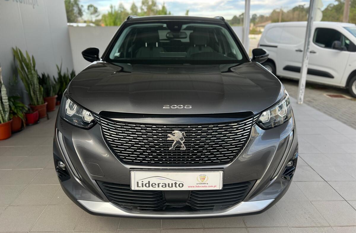 PEUGEOT 2008 1.5 BlueHDi Allure Pack