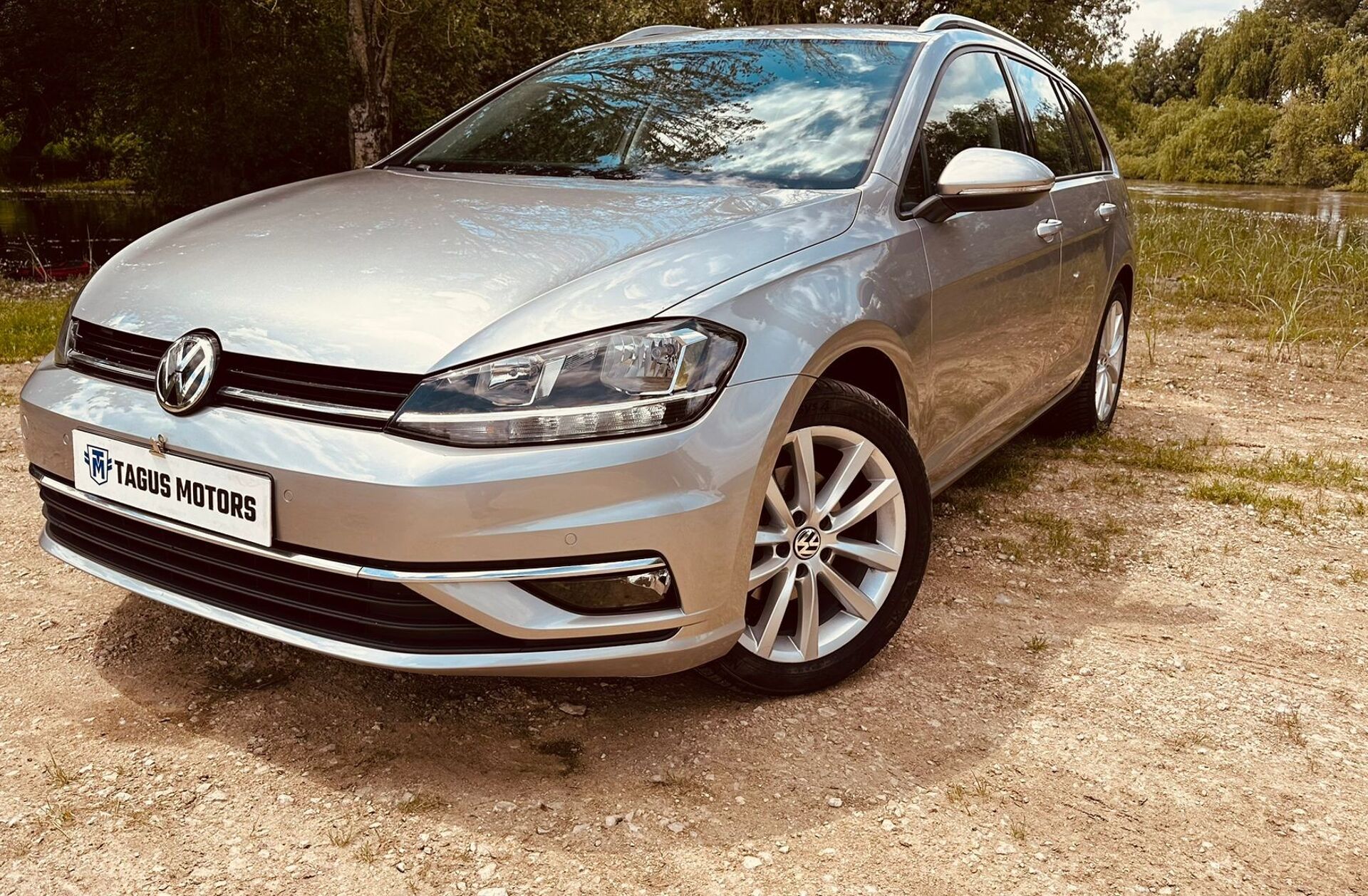 VOLKSWAGEN Golf 1.6 TDI Highline