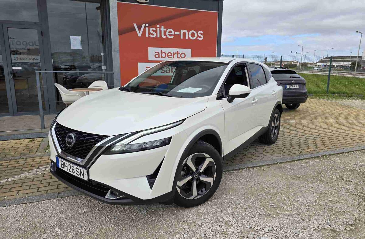 NISSAN Qashqai 1.3 DIG-T N-Connecta LED