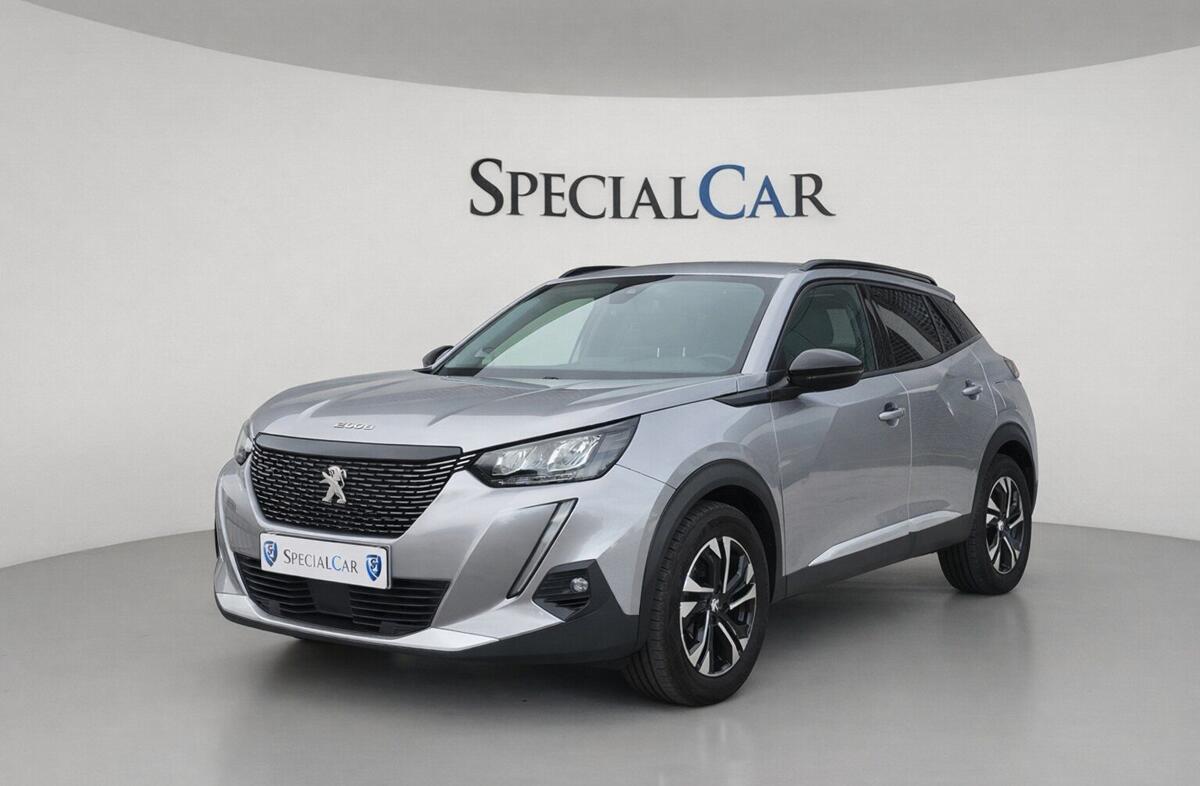 PEUGEOT 2008 1.2 PureTech Allure