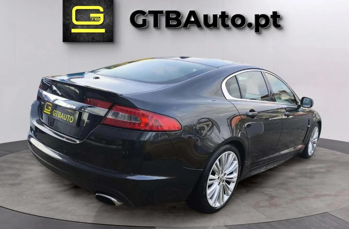 JAGUAR XF 3.0 D V6 S Portfolio
