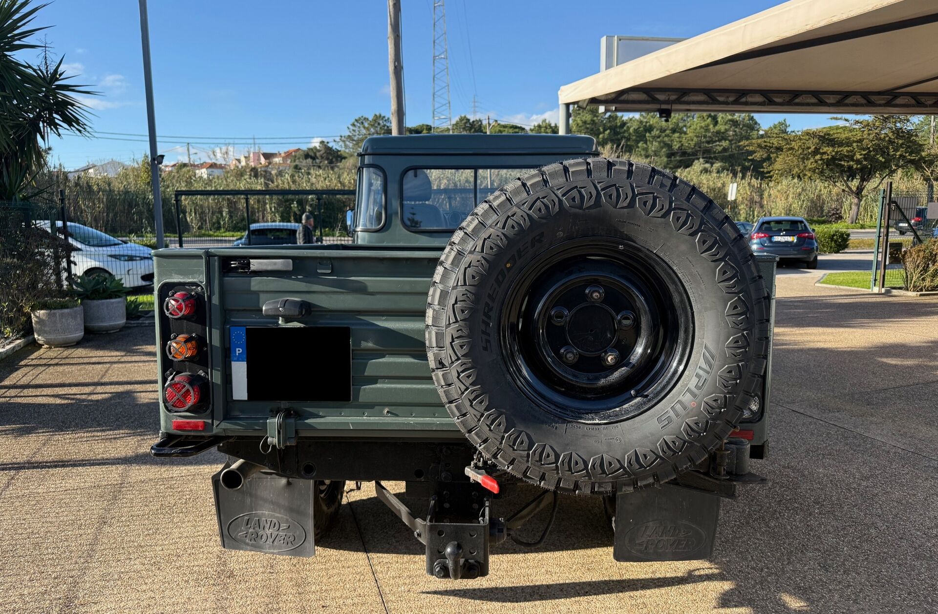 LAND ROVER Defender 110 HCPU 2.4 CRD E