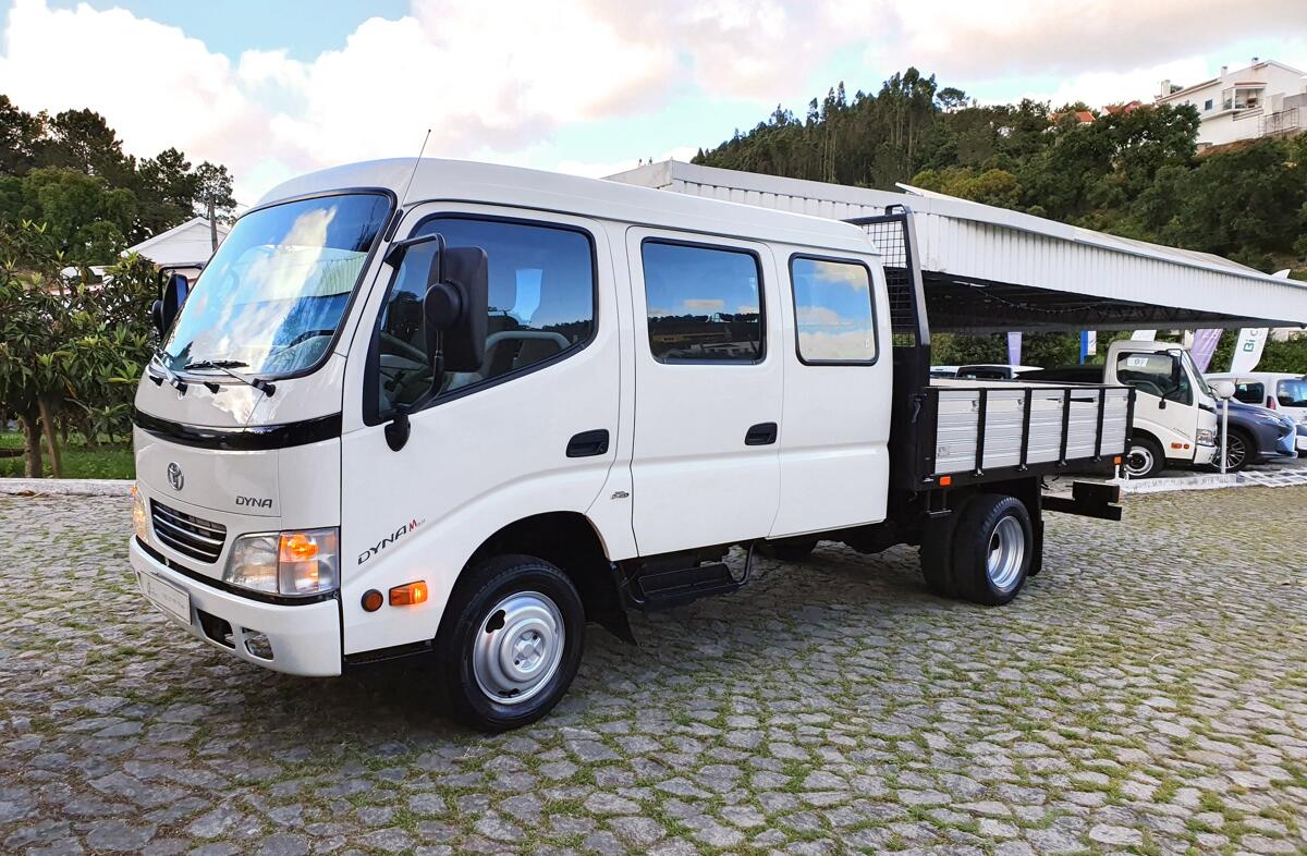 TOYOTA Dyna 3.0 D-4D M CT 35.33 Dif.5.3