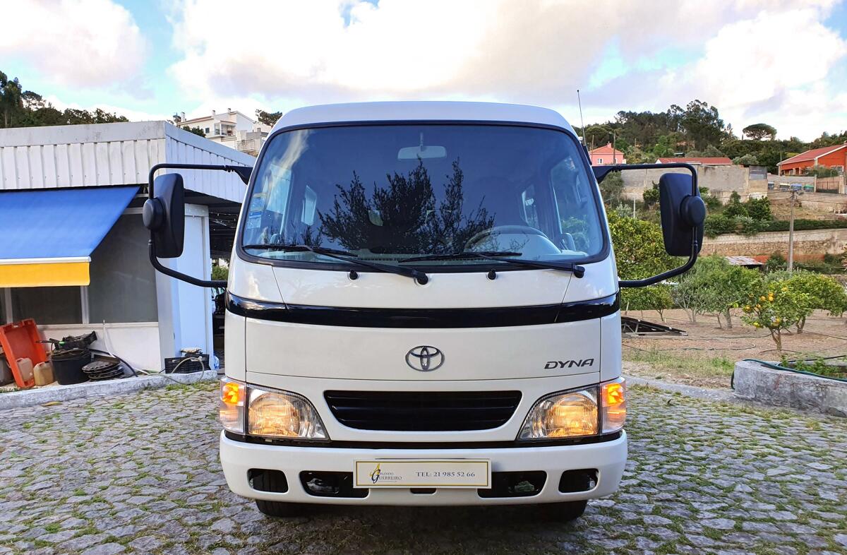TOYOTA Dyna 3.0 D-4D M CT 35.33 Dif.5.3