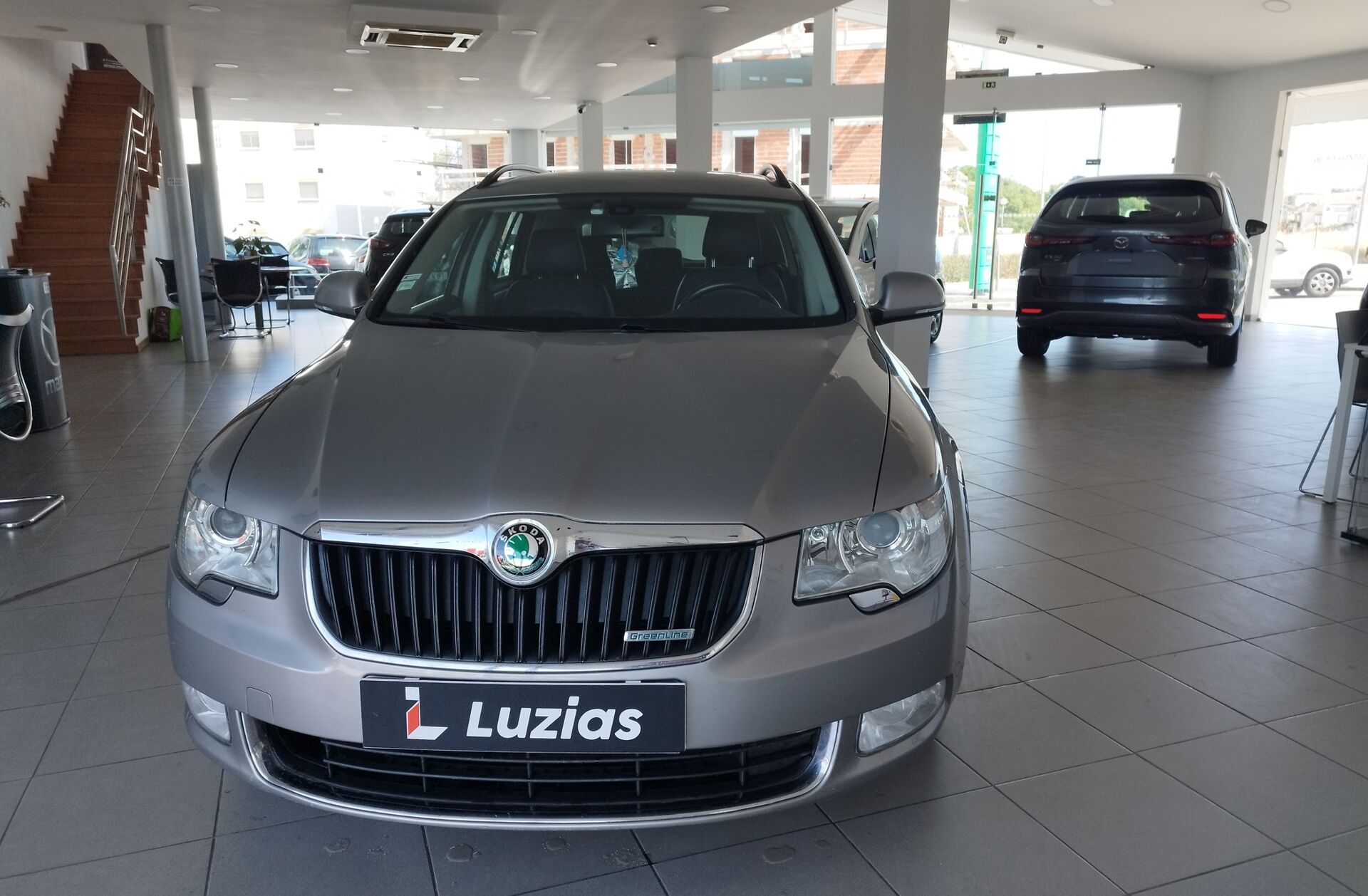 SKODA Superb 1.6 TDi Ambition