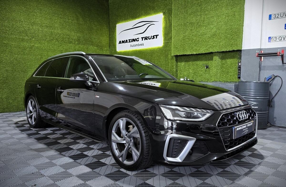 AUDI A4 35 TDI S line S tronic