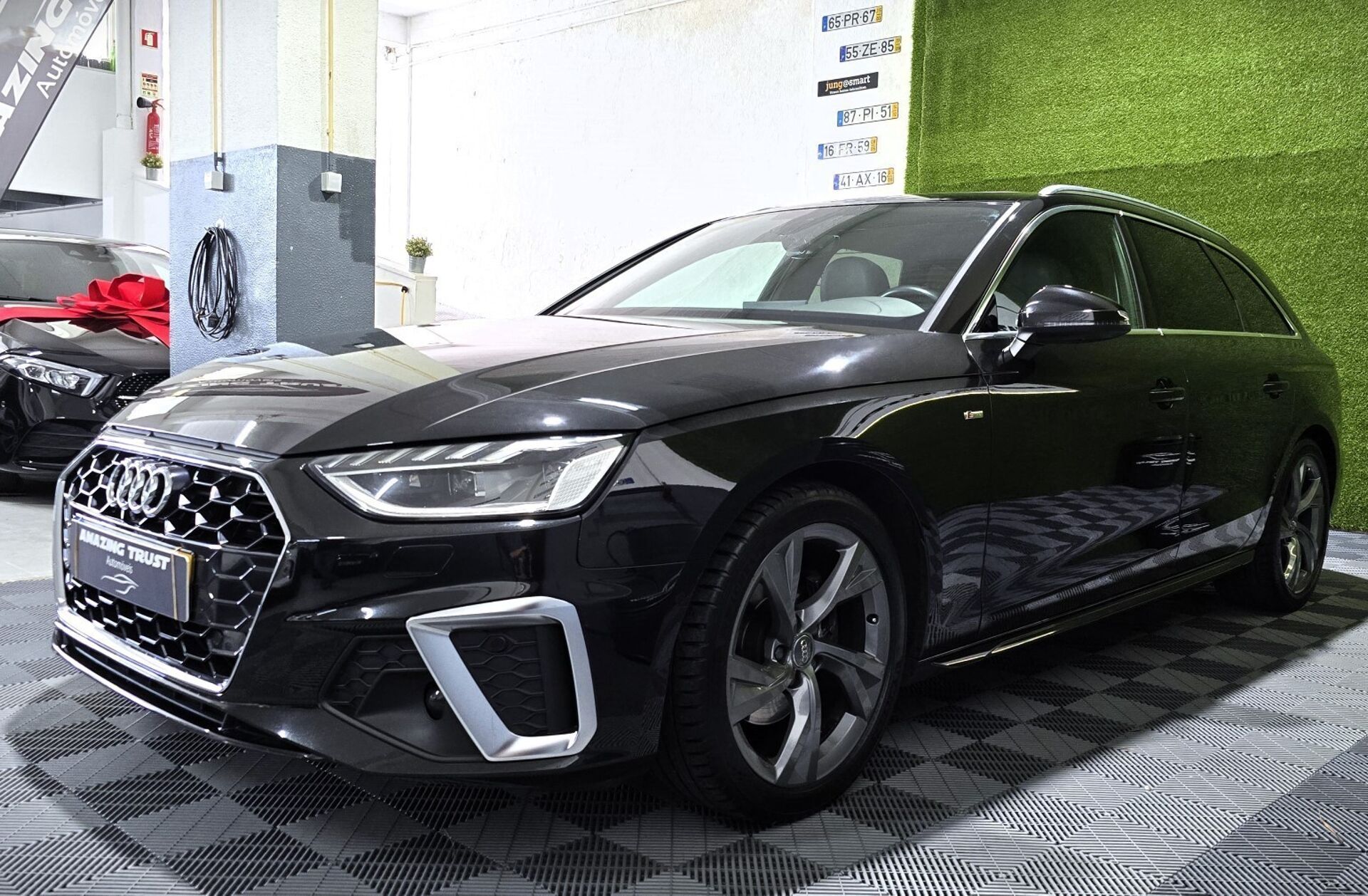 AUDI A4 35 TDI S line S tronic