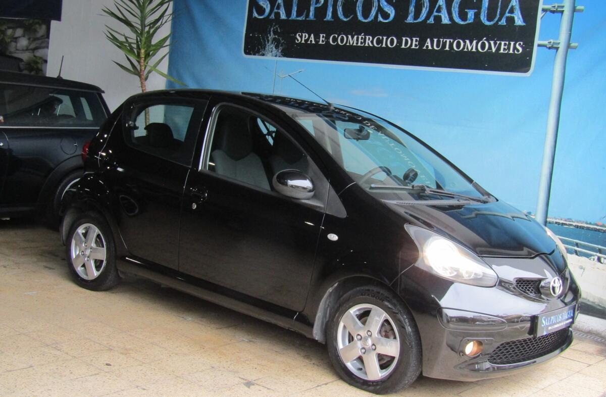 TOYOTA Aygo 1.0 + AC