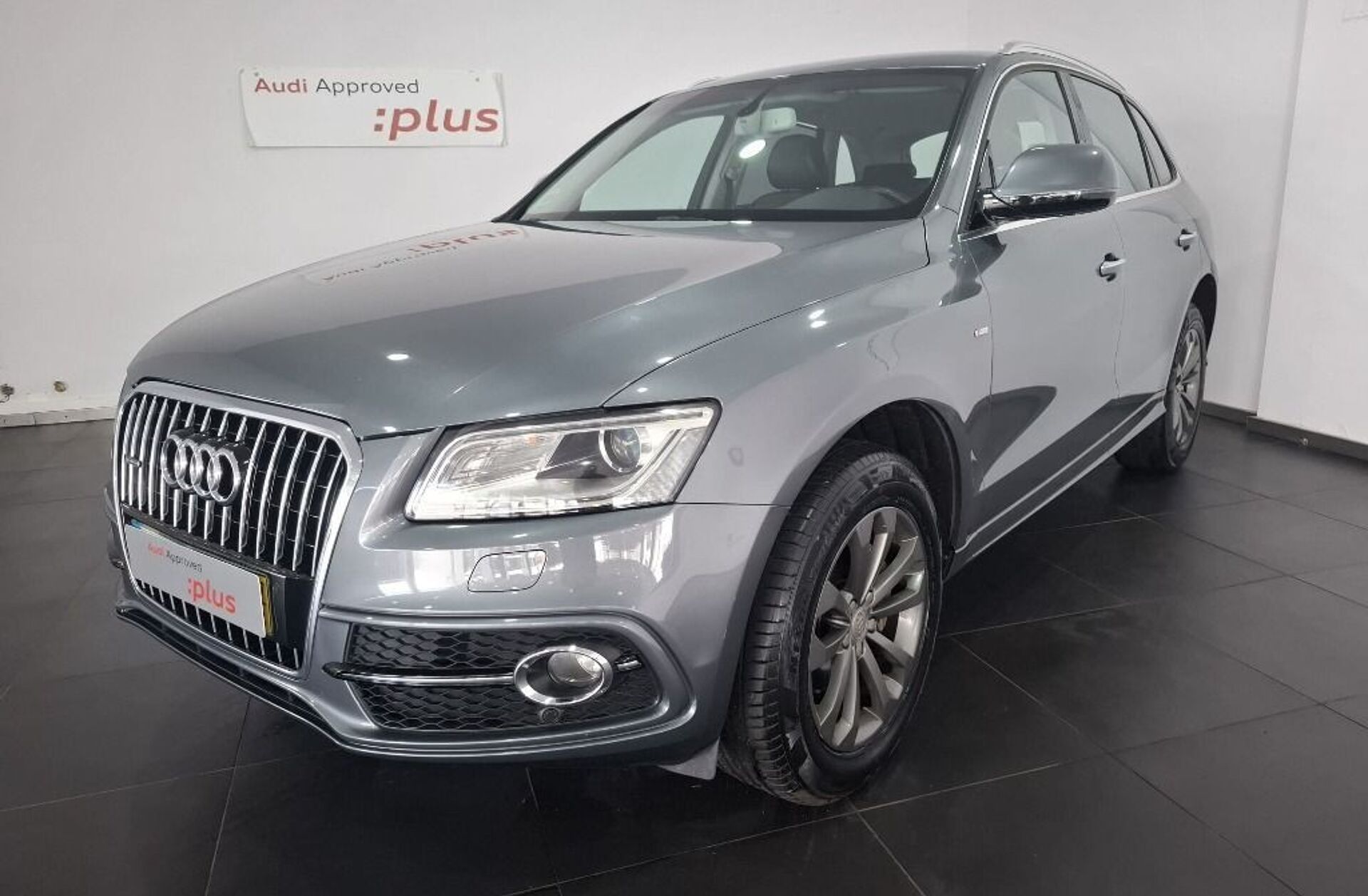 AUDI Q5 2.0 TDI quattro S-line S-tronic