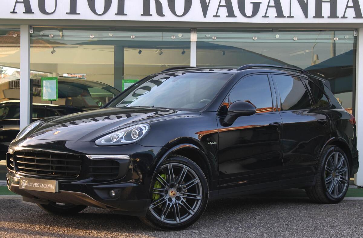 PORSCHE Cayenne S