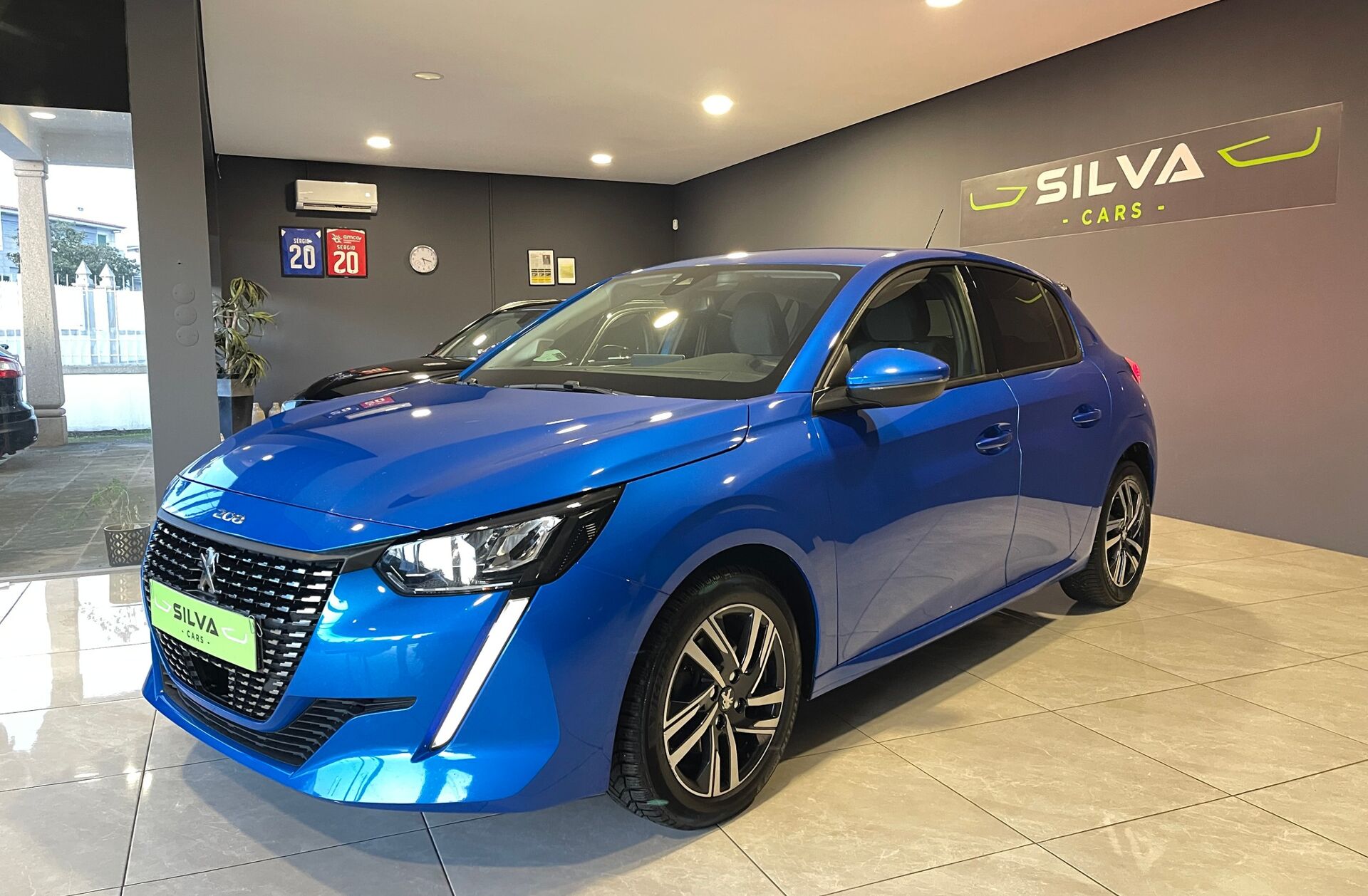 PEUGEOT 208 1.2 PureTech Allure Pack EAT8