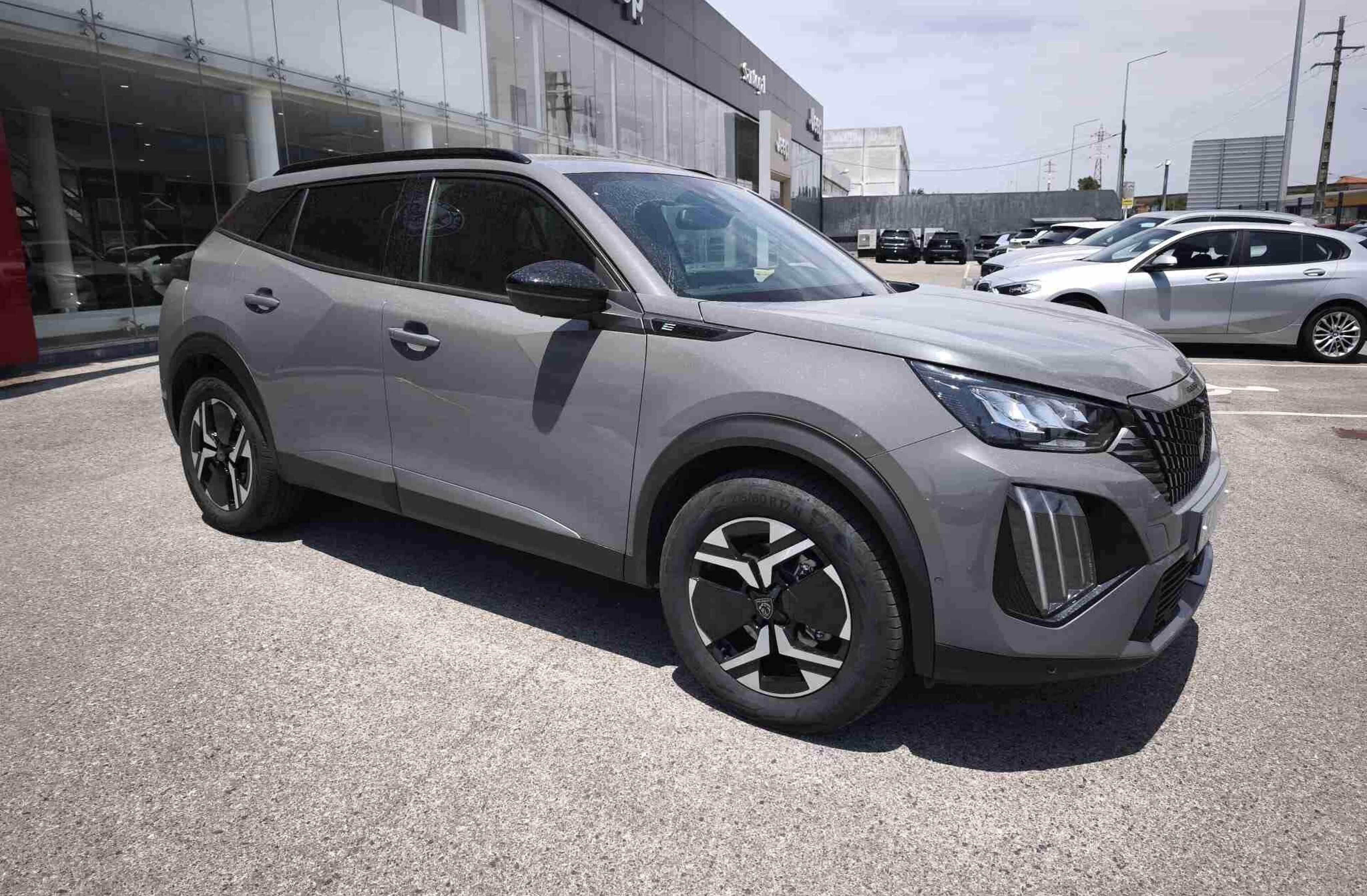 PEUGEOT 2008 e- 50 kWh Allure