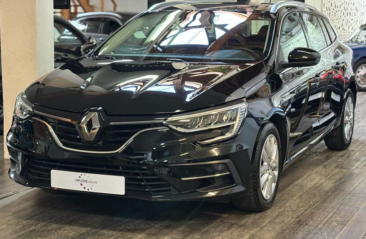 RENAULT Mégane 1.5 Blue dCi Limited EDC