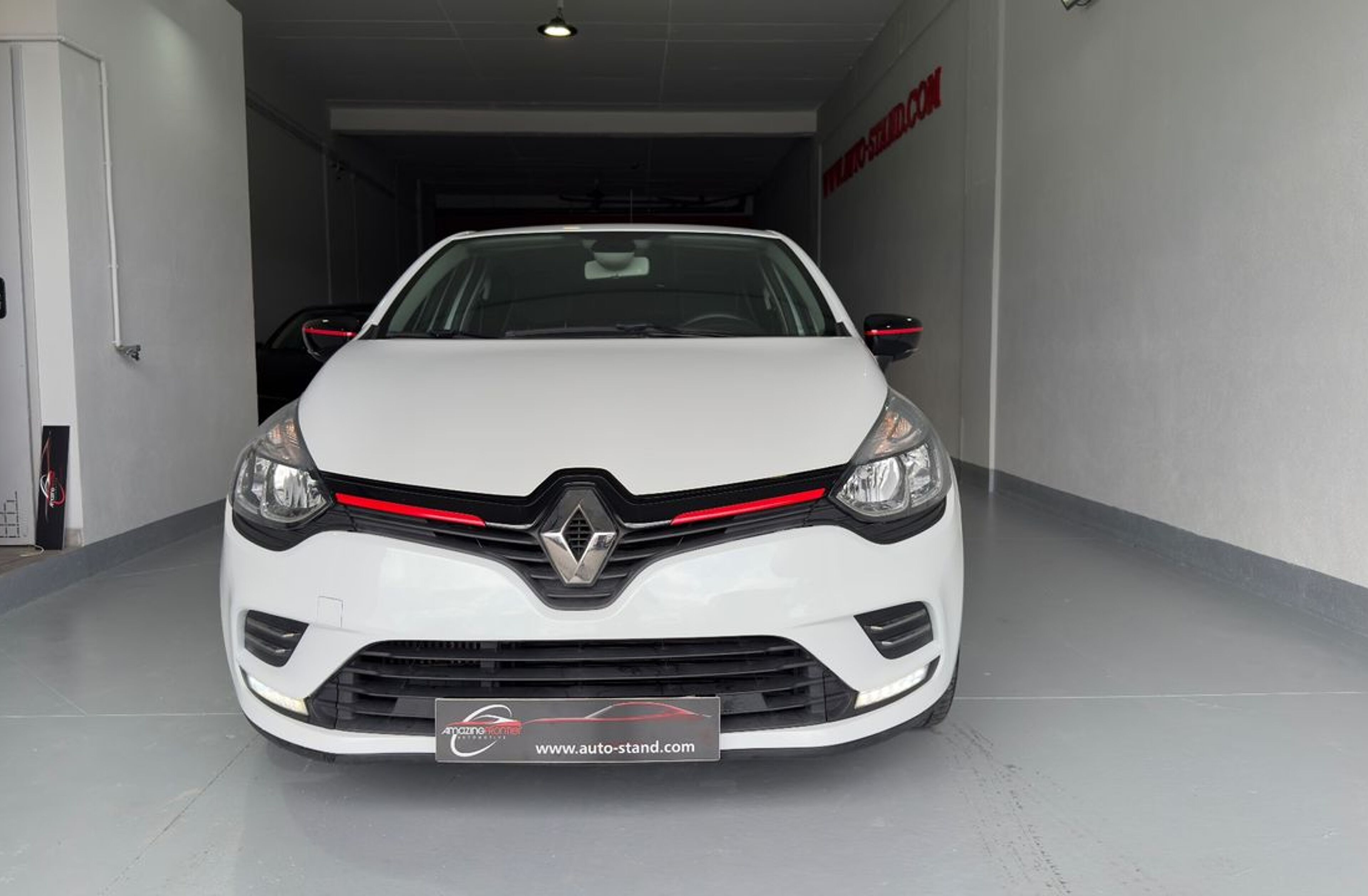 RENAULT Clio 0.9 TCe Limited