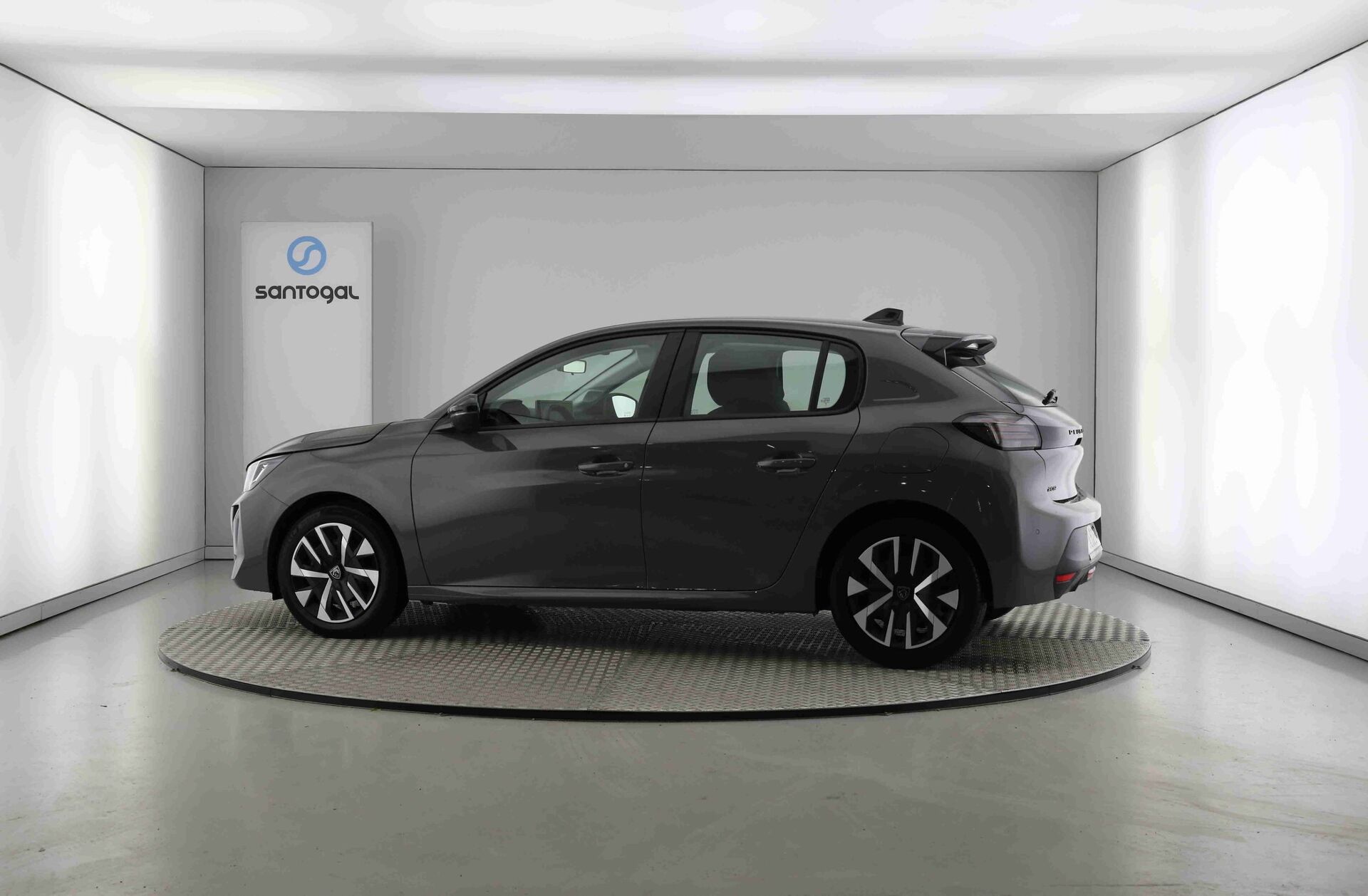 PEUGEOT 208 1.2 PureTech Active